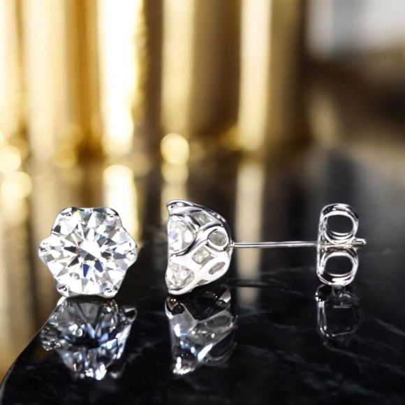 Certified Silver Stud Earrings with Brilliant Cut Moissanites - Picture 1 of 1